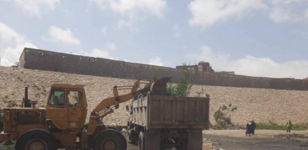 حى العجمى يواصل جهوده في متابعة أعمال رفع كفاءة منظومة النظافة بالتعاون مع شركة نهضة مصر