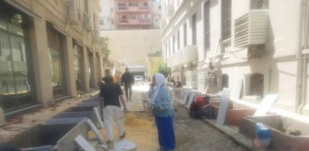 جولة تفقدية لرئيس حي وسط لرفع كفاءة محيط المتحف اليوناني الروماني ومكتبة الإسكندرية