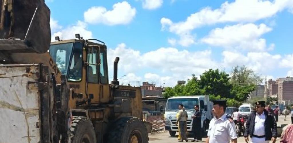 حملة مكبرة على "النباشين" بنطاق حي المنتزه أول بالإسكندرية