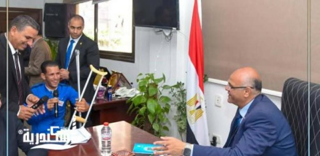 محافظ الإسكندرية يعقد لقاءً جماهيريًا بحي المنتزه ثان لبحث شكاوى المواطنين