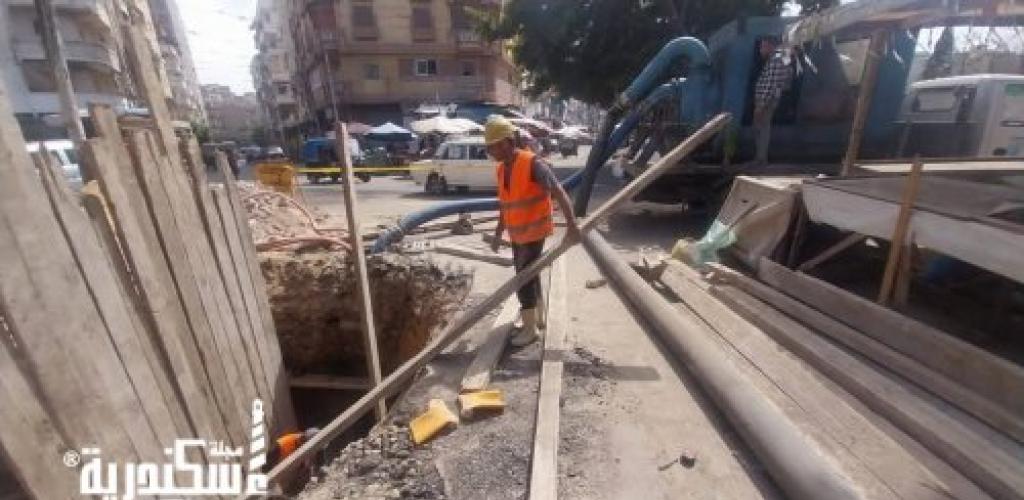 الصرف الصحي بالإسكندرية تبدأ تنفيذ مشروع تطوير خط صرف رئيسي بمنطقة غيط الصعيدي