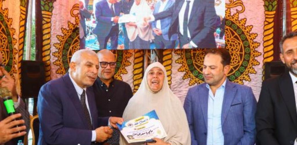 حزب مستقبل وطن يهدي 10 رحلات عمرة مجانية لأهالي ريف المنتزه في الإسكندرية