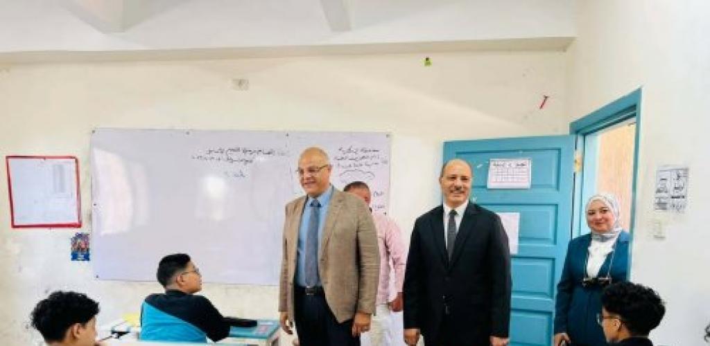 انطلاق امتحانات الشهادة الإعدادية بالإسكندرية في 333 لجنة.. ومدير المديرية: الأجواء مستقرة ولا شكاوى