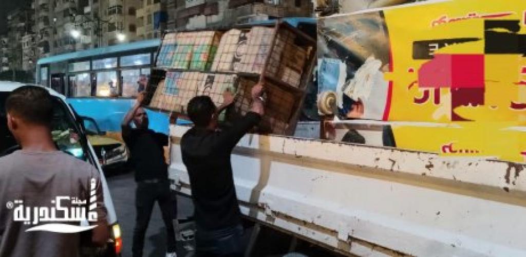 بمشاركة قيادات الحي.. التحفظ على 53 حالة إشغال في حملة موسعة بـ "منتزه ثان" الإسكندرية