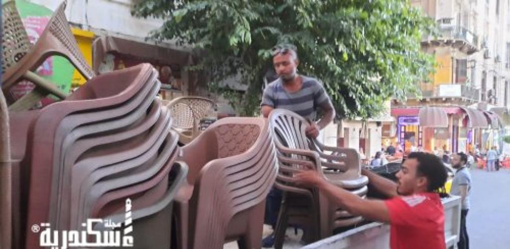 حملة مكبرة لحي وسط الإسكندرية تسفر عن ضبط 115 حالة إشغال وتمركز ثابت بشارع "لاجتيه"