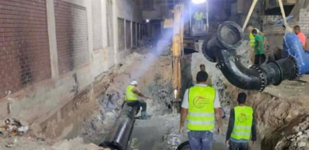 صرف صحي الإسكندرية" تواصل أعمال رفع كفاءة خط طرد محطة "طلعت مصطفى" بالهانوفيل