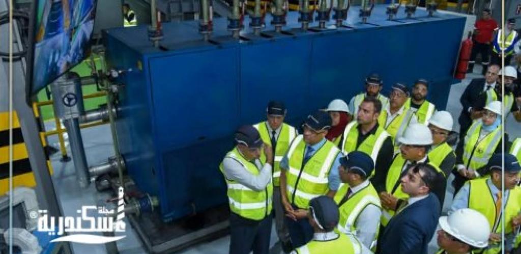 وزير العمل ومحافظ الإسكندرية يتفقدان شركة "بروميتيون" للإطارات لدعم الاستثمار الصناعي