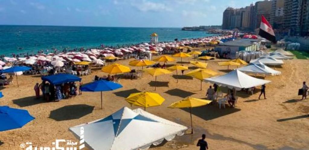 تحذيرات شواطئ الإسكندرية: راية صفراء بالشرقي وحمراء بالغربى