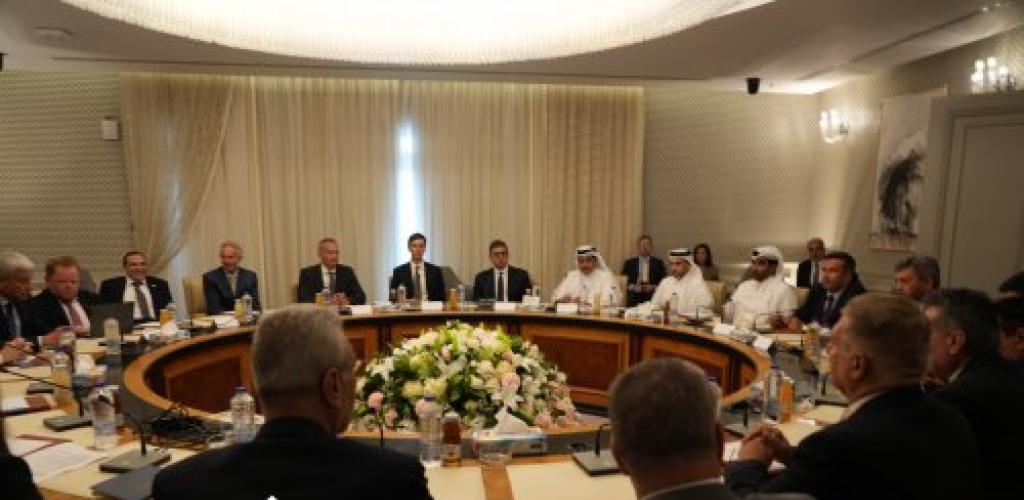 المبعوث الأمريكي الخاص جاريد كوشنر يلتقي بممثلين في مصر