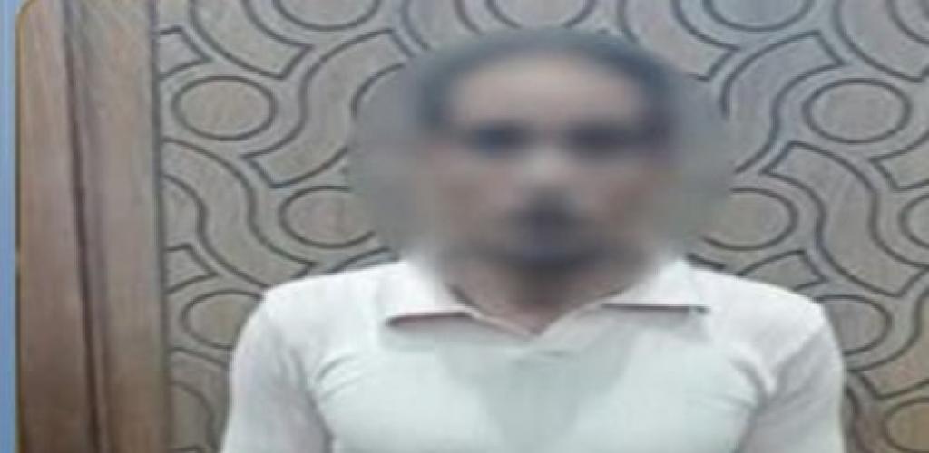سقوط دجال الإنترنت بالإسكندرية.. حماية الآداب تضبط شخصاً للنصب على المواطنين بزعم العلاج الروحاني بكرموز