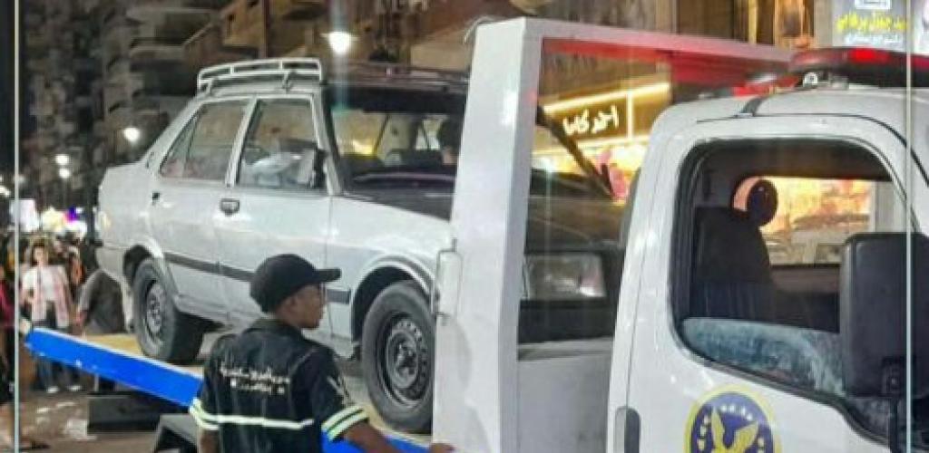 حملة مرور إسكندرية لضبط المخالفين وإغلاق شارع خالد بن الوليد لتحويله لممشى سياحي