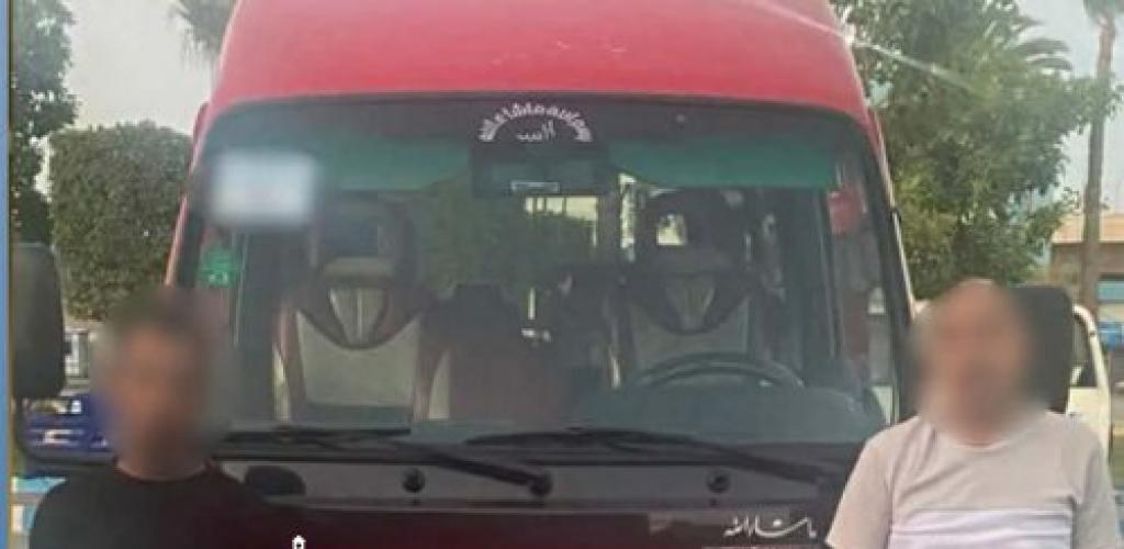ضبط سائق ميكروباص ومرافقه اعتديا على مواطن عاتبهم لتعطيل المرور بالإسكندرية