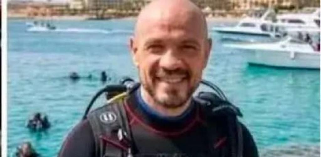 القبض على سيدة بتهمة قتل شاب بمنطقة الهانوفيل بالعجمي ....على خلفية علاقة عاطفية بينهما