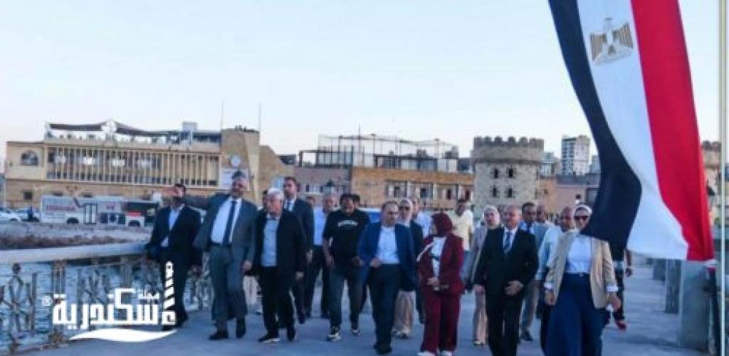 لتعزيز الوعي الوطني: خالد فودة ومحافظ الإسكندرية يستقبلان وفد شباب الجمهورية بجولة سياحية في العروس