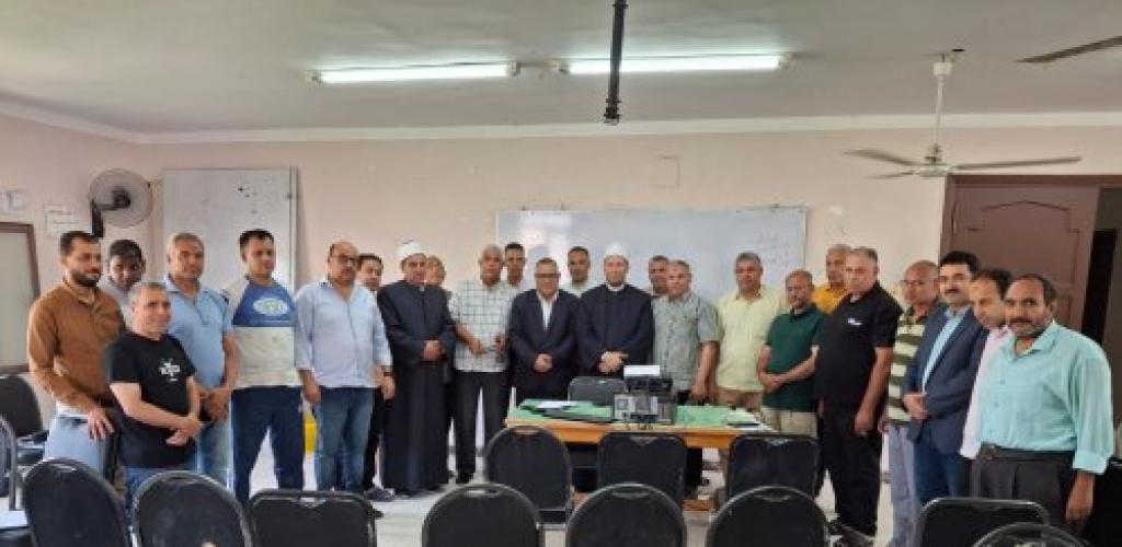 رئيس منطقة الإسكندرية الأزهرية يتابع فعاليات البرنامج التدريبي لمكافحة الفساد ببيت شباب الأزهر بسموحه