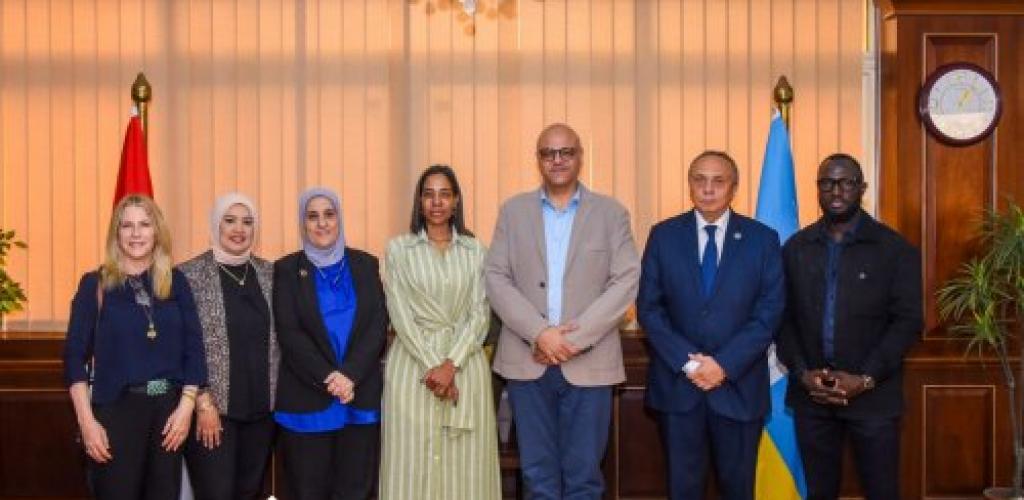 الإسكندرية تبحث مع السلطة الدولية لقاع البحار حماية السواحل واستكشاف الآثار الغارقة