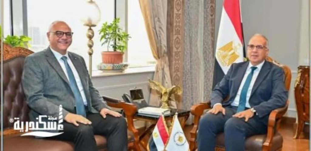 رئيس الأكاديمية العربية للعلوم والتكنولوجيا والنقل البحري مع محافظ الإسكندرية مشروعات حماية الشواطئ واستعادة شواطئ الإسكندرية تنفيذًا لتكليفات رئيس الجمهورية وتوجيهات رئيس مجلس الوزراء