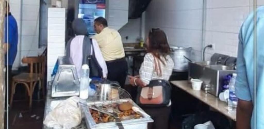 محافظ الإسكندرية: حملات رقابية مكثفة بالأحياء لضبط الأسواق.. غلق وتشميع 9 منشآت وإعدام أكثر من 600 كجم من الأغذية غير الصالحة للاستهلاك الآدمي