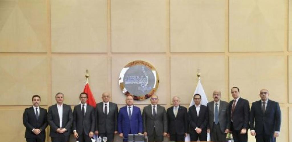 ضمن خطة تحويل مصر لمركز لوجستي عالمي.. شراكة جديدة لإنشاء مركز متكامل للتوزيع وإعادة التصدير بالظهير الغربي للدخيلة