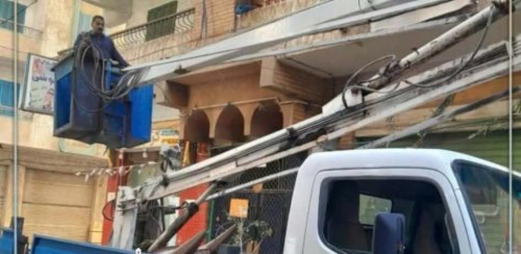 محافظ الإسكندرية يوجه برفع كفاءة شبكات الإنارة العامة وصيانتها بمختلف الأحياء