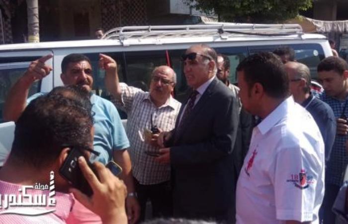 محافظ الإسكندرية يكلف السكرتير المساعد بتفقد موقف ٢١ و البيطاش و العامرية ومحطة مصر لمتابعة مدى الإلتزام بالتعريفة الجديدة للأجرة