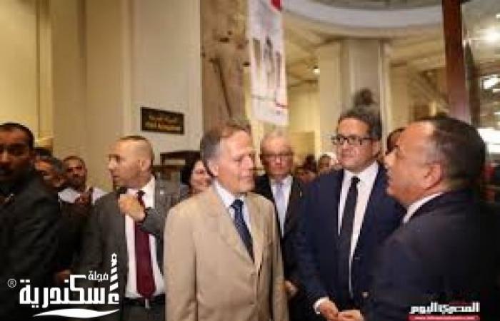 وزير الخارجية الإيطالي يزور المتحف المصري ويتفقد الآثار المكتشفة للبعثات الإيطالية في مصر