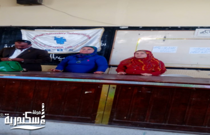 مركز إعلام الجمرك يعقد  ندوة حول ظاهرة التنمر فى المجتمع بمدرسة راس التين الثانوية العسكرية