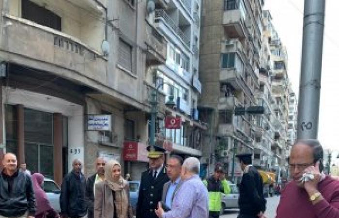 محافظ الاسكندرية يتفقد أعمال إعادة تأهيل مزلقان ترام الوزارة بشارع أبي قير