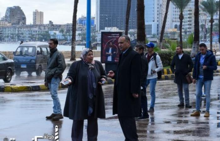 محافظ الإسكندرية يكلف السكرتير العام بمتابعة تصريف مياه الأمطار بأحياء شرق ووسط والجمرك