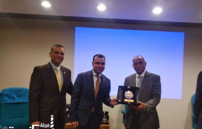 الأكاديمية العربية تكرم النائب عمر الغنيمي بمناسبة اليوبيل الفضي