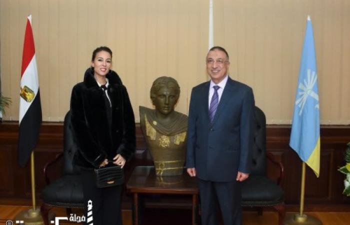 الشريف يؤكد علي توطيد العلاقات بين الجانب الفرنسي في كافة المجالات وخاصة السياحية والثقافية