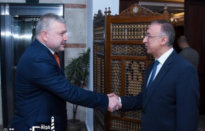محافظ الإسكندرية يستقبل سفير أرمينيا للتهنئة بتوليه مهام منصبه ولبحث سبل توطيد العلاقات بين الجانبين