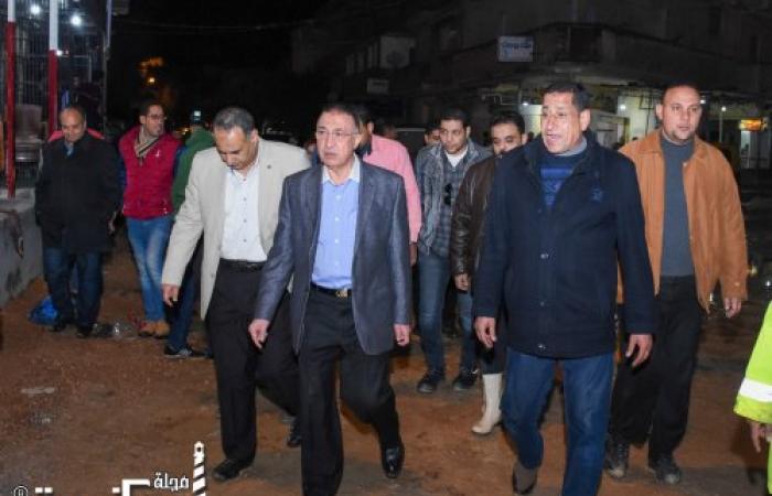 محافظ الإسكندرية يتواجد وسط أهالي قرية أبيس الثانية.. ويتابع أعمال رفع المياه من شوارع القرية