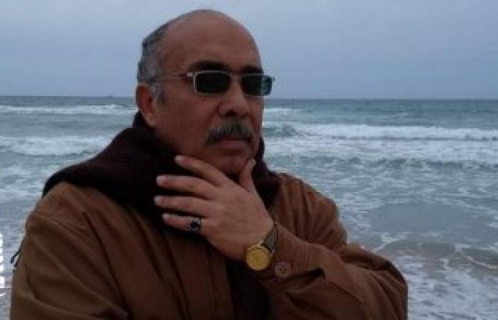 أديب البسطاءعادل حراز وإحتراف مهنة الصياد