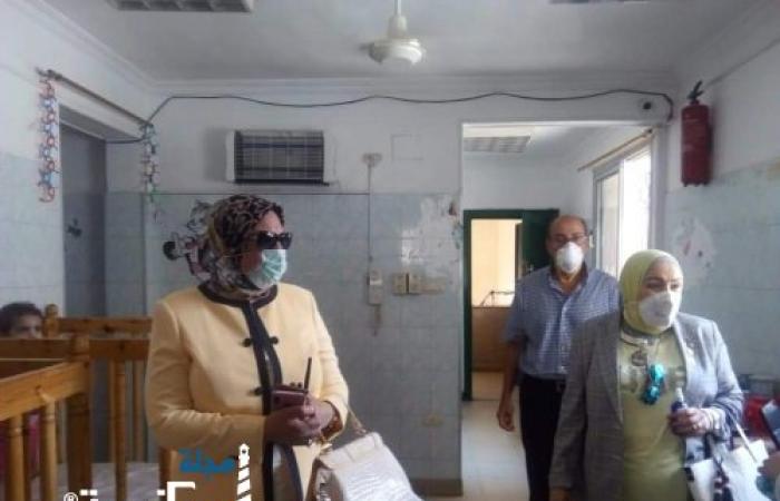المهندسه سحر شعبان فى زياره تفقديه لدار الاطفال المعثور عليهم بحي غرب