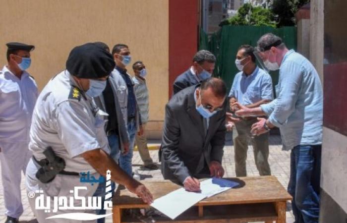 محافظ الإسكندريه يتفقد أمتحانات الدبلومات الفنية بالإسكندريه.. اليوم