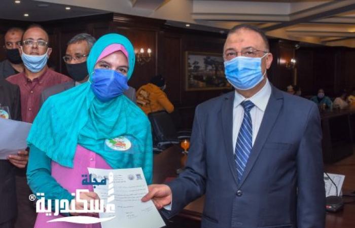 محافظ الإسكندرية يطلق مبادرة " انزل اشتغل " ويسلم ٢٨ خطاب عمل لذوي الهمم