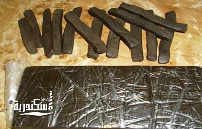 القبض على متهمين بحيازة 90 طربة حشيش بالعامرية