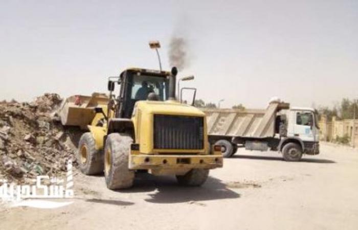حي وسط...رفع 15 طن مخلفات من مناطق متفرقة بالحي