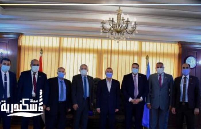 اجتماع محافظ الإسكندرية و شركة "تاون جاس "للمناقشة خطة توصيل الغاز الطبيعي للمحافظة