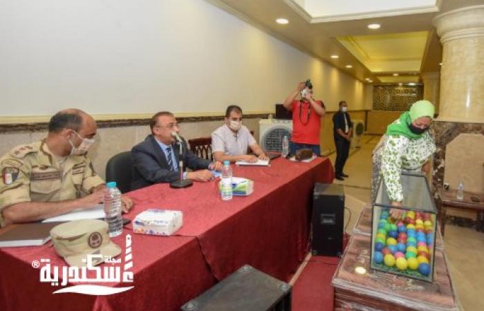 محافظ الإسكندرية... تسليم 112 وحدة سكنية ببشاير الخير 3 لسكان منطقة نادي الصيد