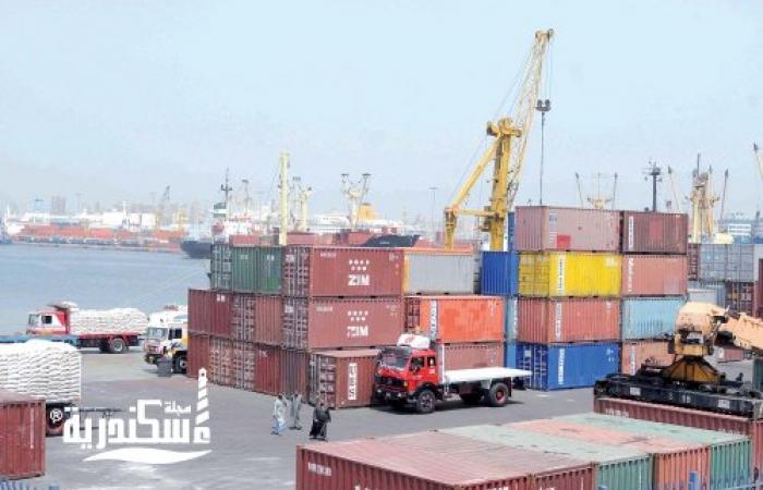 "ميناء الإسكندرية"  يتداول 153 ألف طن خلال آخر 48 ساعة