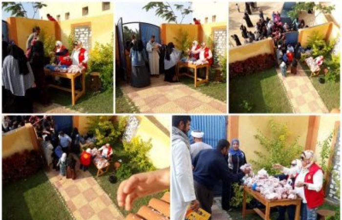 لجنة خدمة المجتمع تقوم بتوزيع اللحوم البلدية بقرية الاحرار على الأرامل والمطلقات وكبار السن