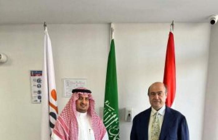 القنصل العام للمملكة العربية السعودية في الإسكندرية يزور مصنع المصرية الأوروبية