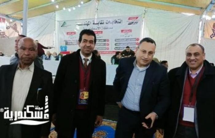 رئيس جامعة الإسكندرية يدلى بصوته فى انتخابات نقابة المهندسين