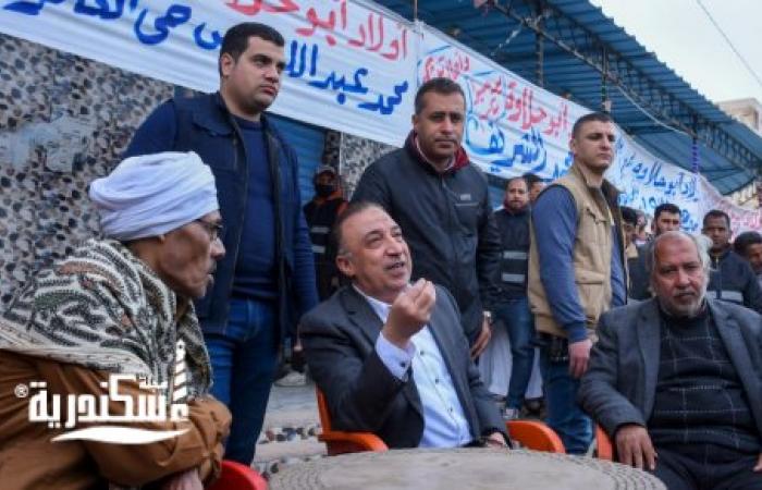 في استجابة سريعة لشكاوي المواطنين " محافظ الإسكندرية " يتواجد وسط أهالي توشكى بالعامرية أول