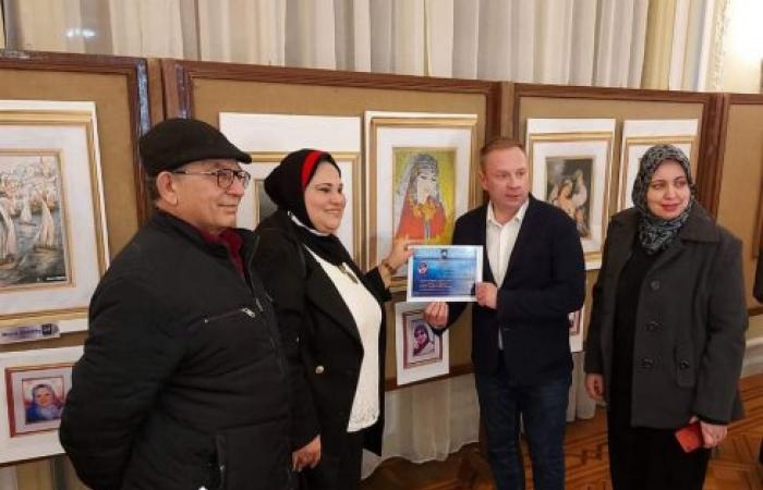 ٣٤ لوحة تتحدث عن الربيع في معرض بالبيت الروسي بالإسكندرية