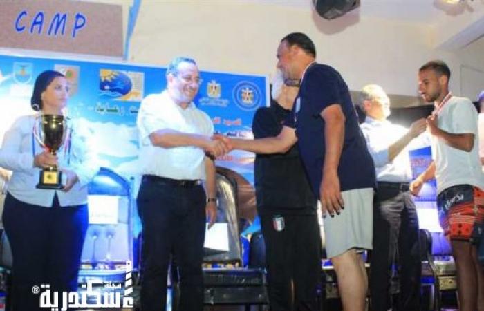 جامعة الإسكندرية تفوز بالمركز الأول في بطولة الرياضات الشاطئية الرابعة و«السادات» بكأس البطولة