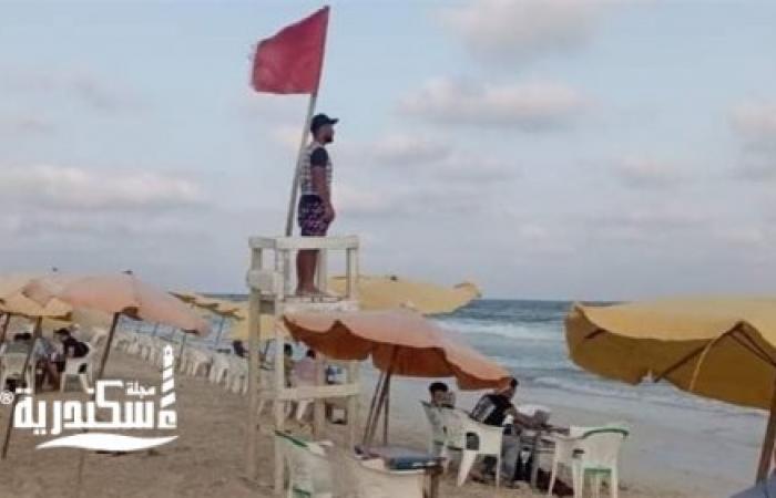 رفع الرايات الخضراء على شواطئ القطاع الشرقي والحمراء بغرب الإسكندرية