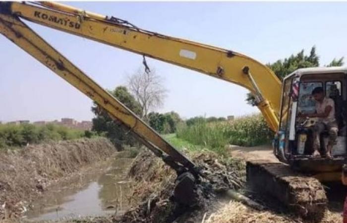 حي المنتزة أول..... استكمال اعمال تطهير مصرف خورشيد